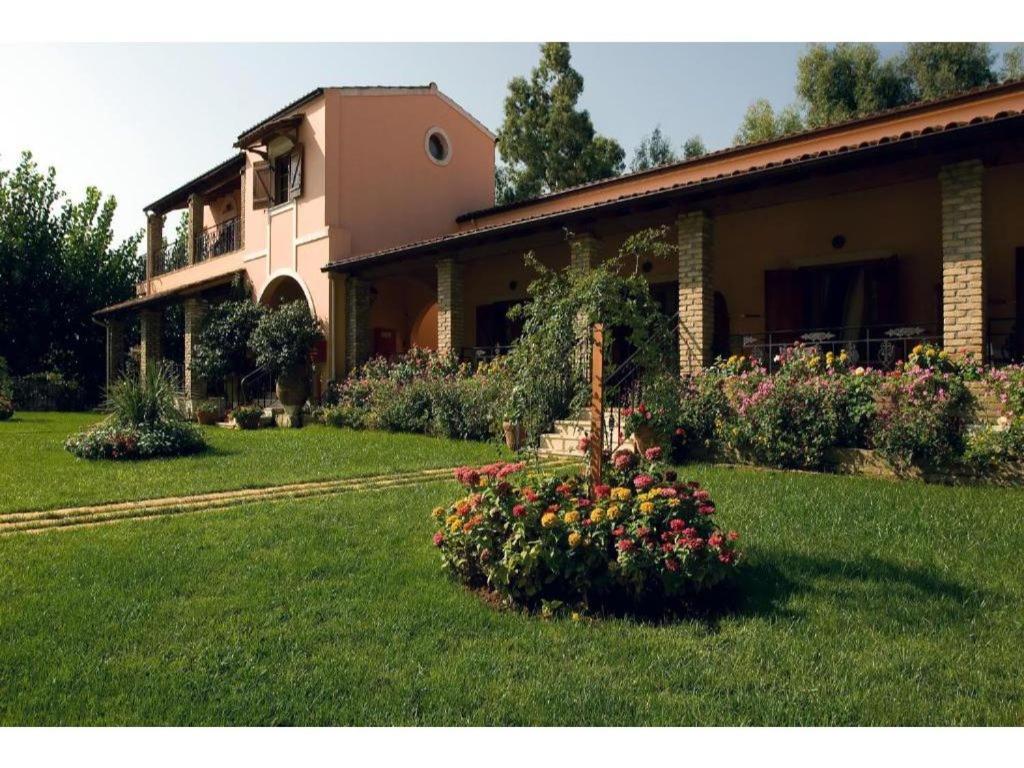 Corfu Club Maisonette 3 Гувия Екстериор снимка